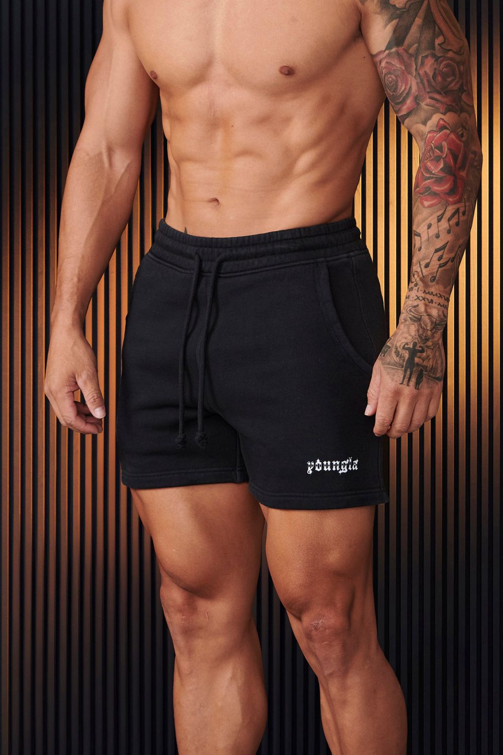 Young LA 107 - Chrome Shorts Black | Australia XJQFV-0475