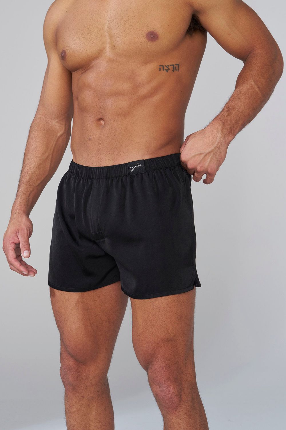 Young LA 151 - Dreamer Shorts Black | Australia KZSNA-9734