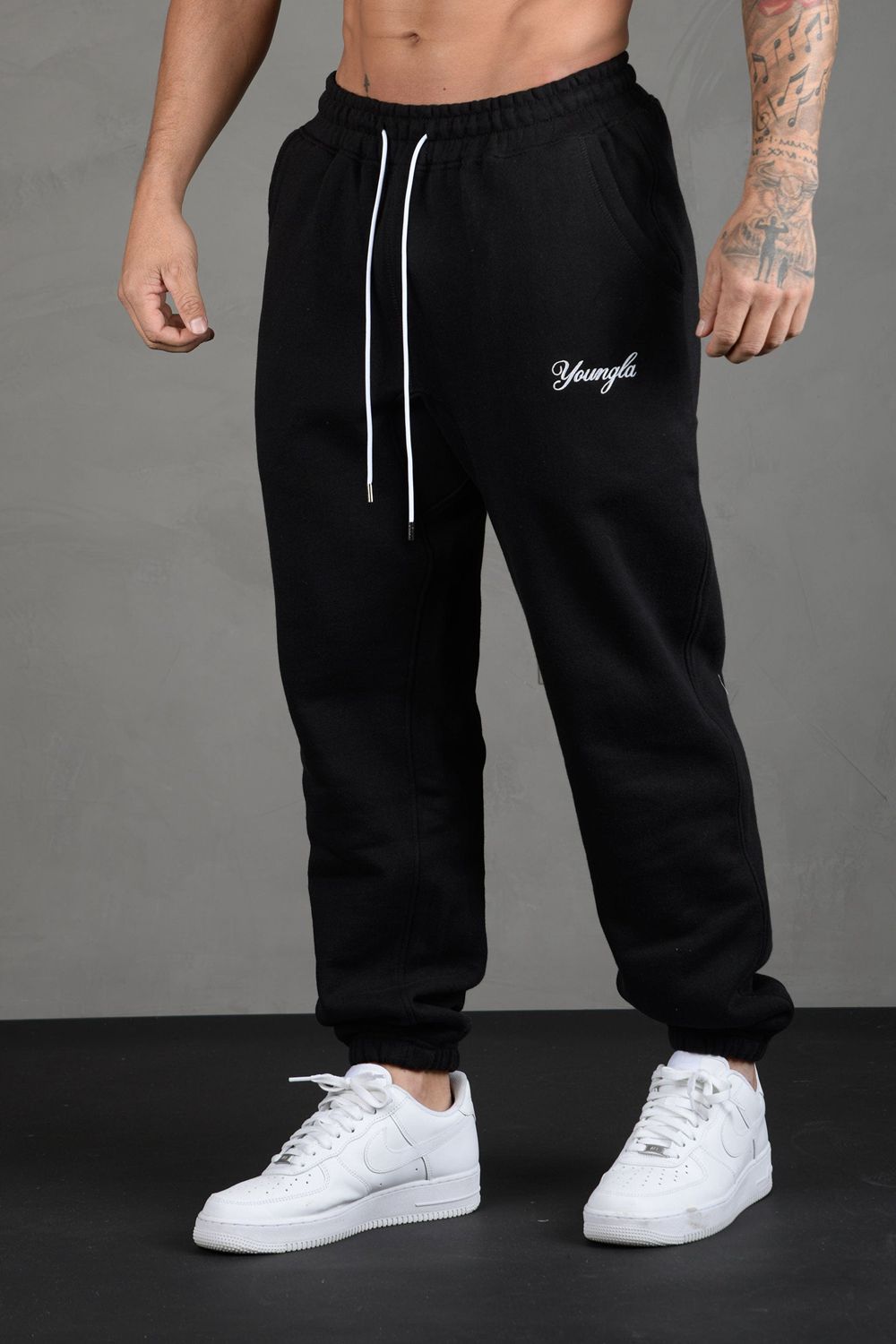 Young LA 211 For Him Joggers Black | Australia WPDAT-0972