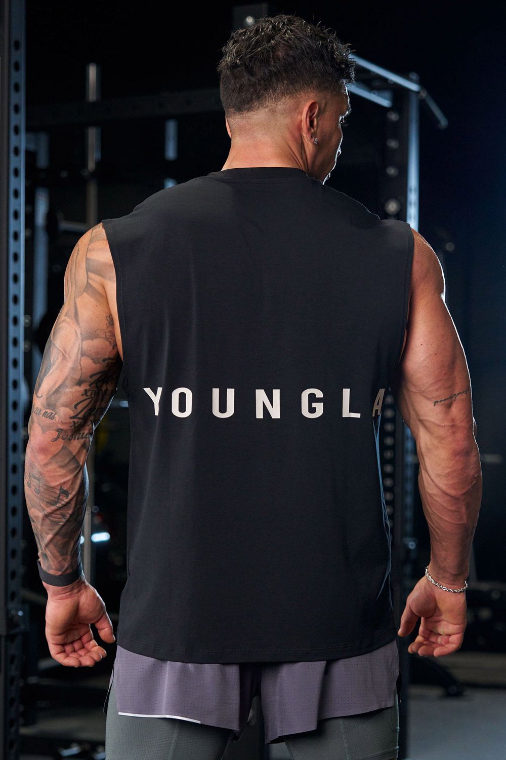 Young LA 3006 - Runtech Tanks Black | Australia QVODE-8592