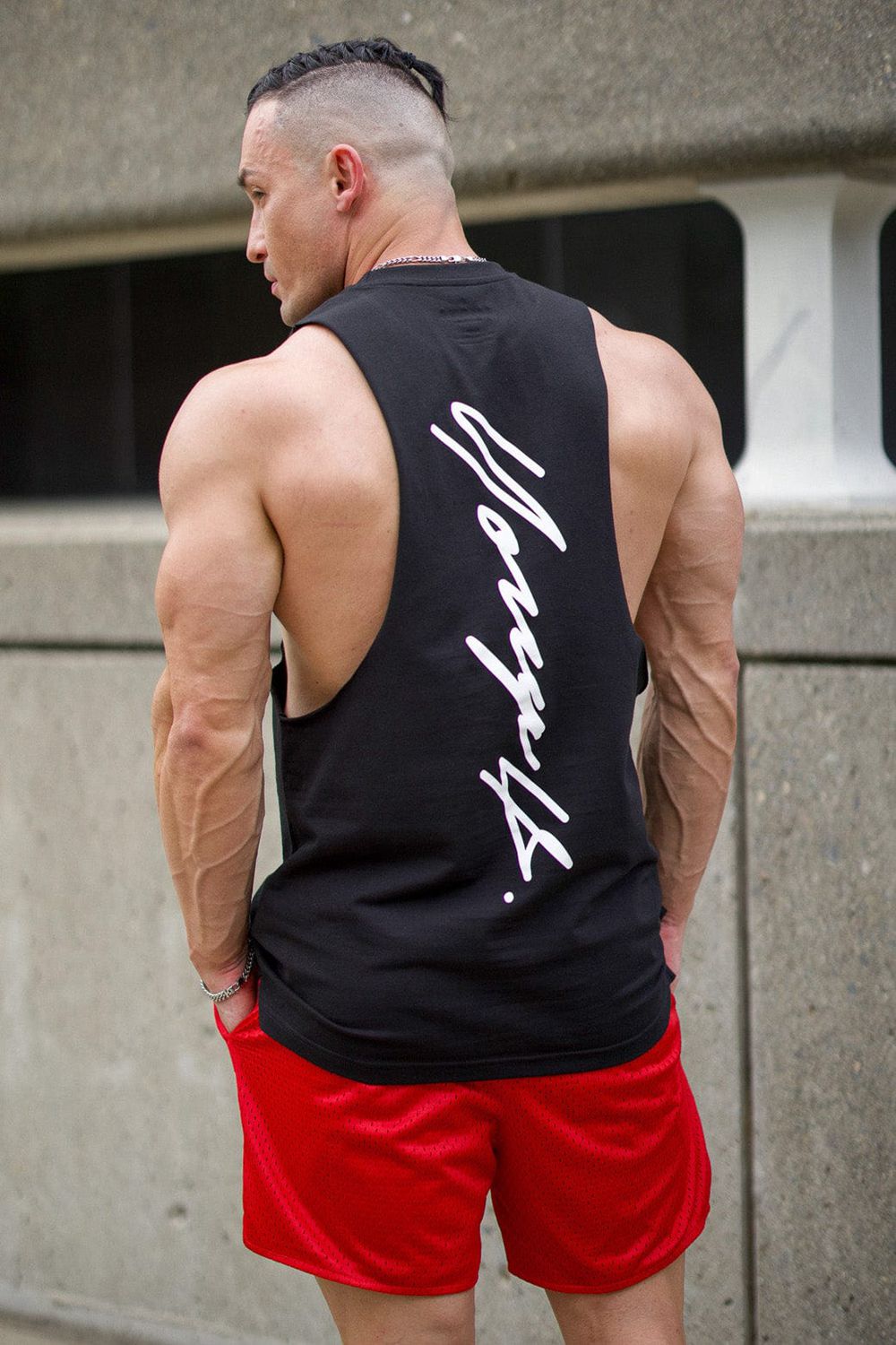 Young LA 323 Autograph Delt Tanks Black | Australia HDLGK-9624