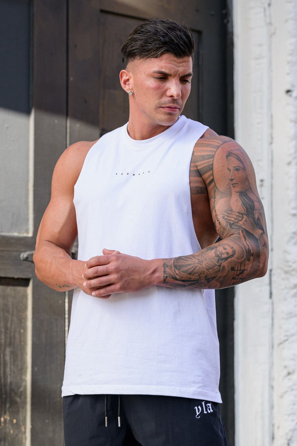 Young LA 323 Autograph Delt Tanks White | Australia TJRBL-2467