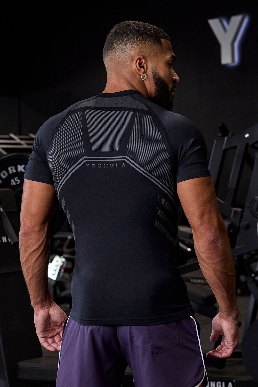 Young LA 425 - Iron Compression Tees Black | Australia YZWCF-1079