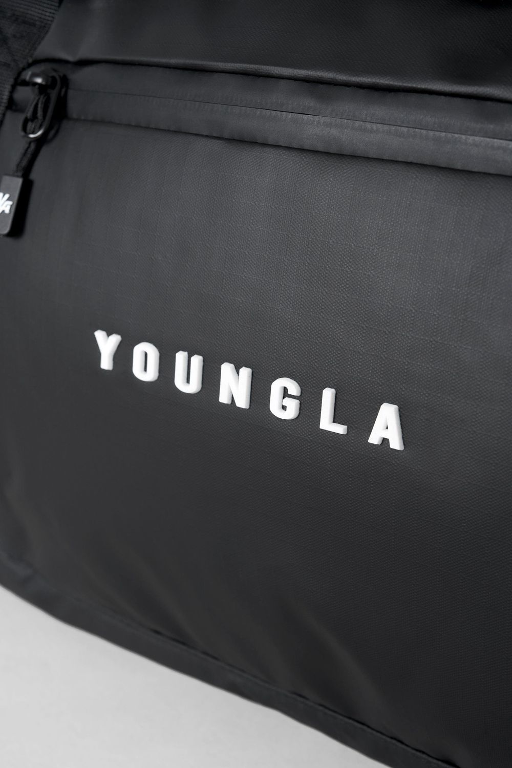 Young LA 745 Everyday Duffle Black | Australia UVATM-0592