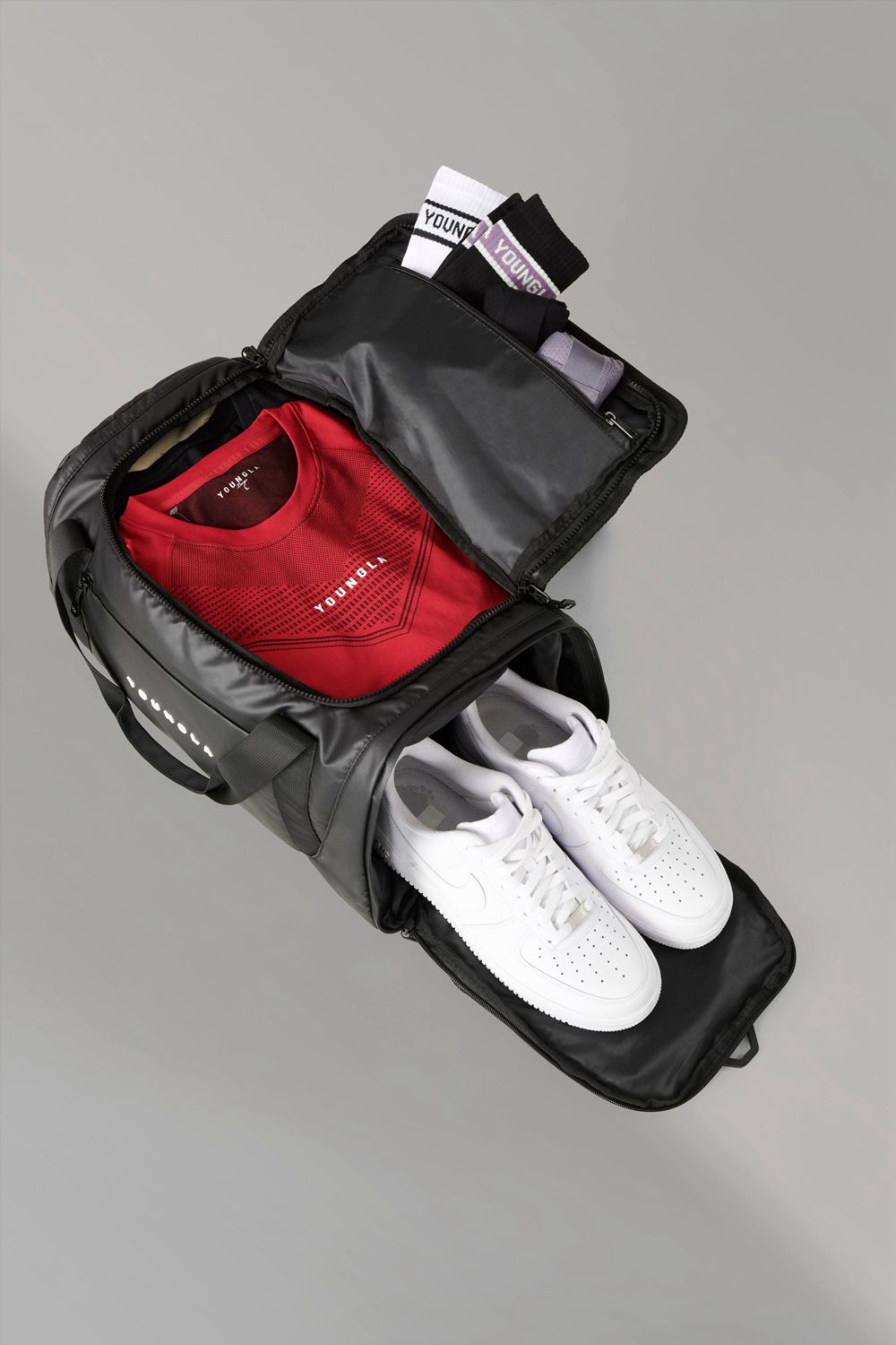 Young LA 745 Everyday Duffle Black | Australia UVATM-0592