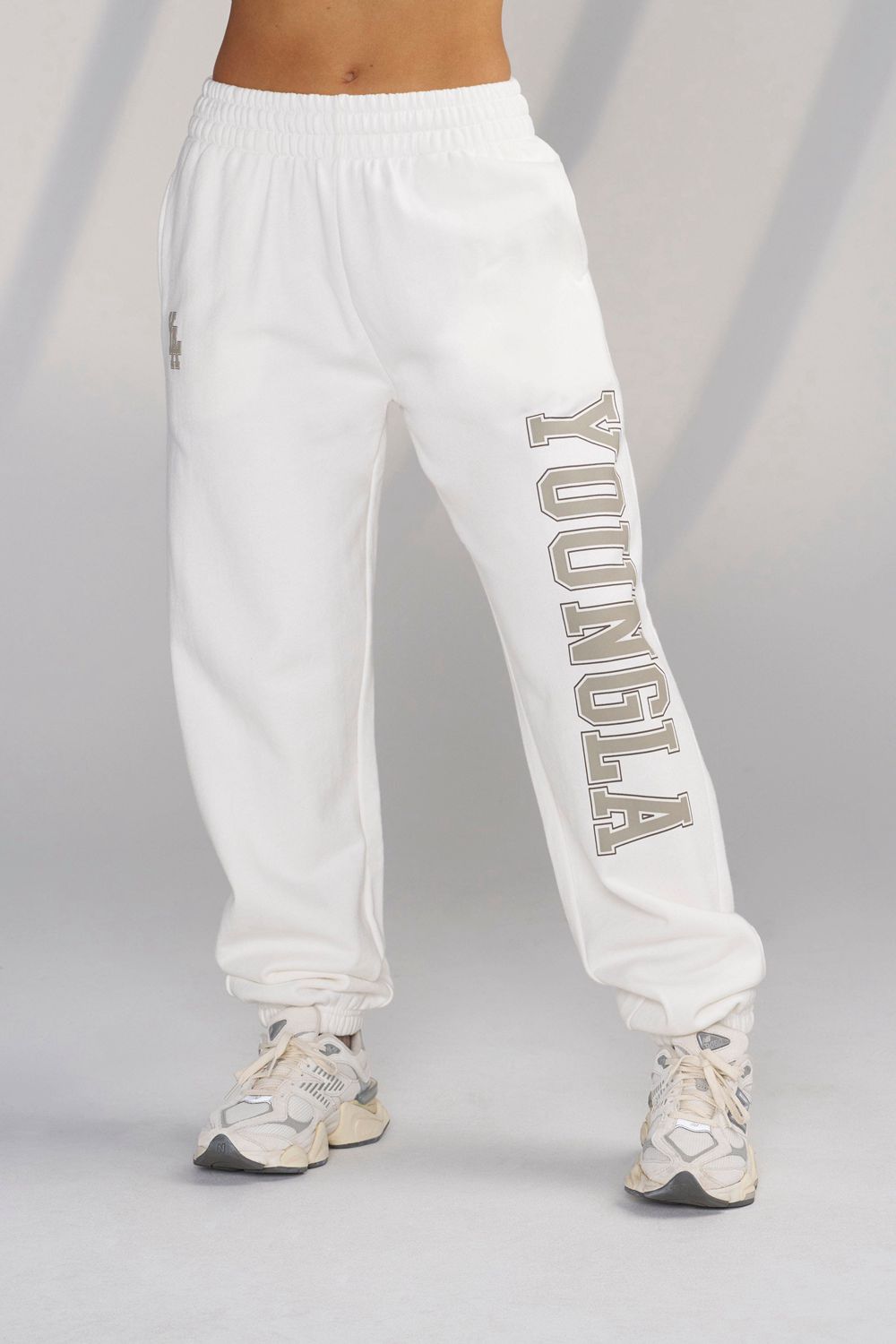 Young LA W223 - Campus Joggers White | Australia RGSKW-6752