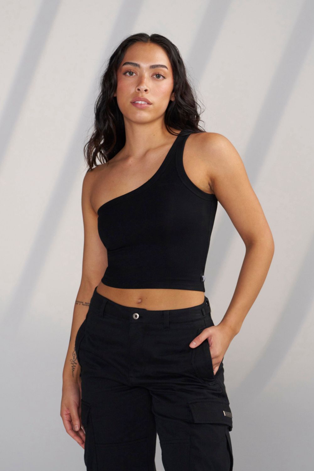 Young LA W313 - Harmony Top Black | Australia AGLMI-5631