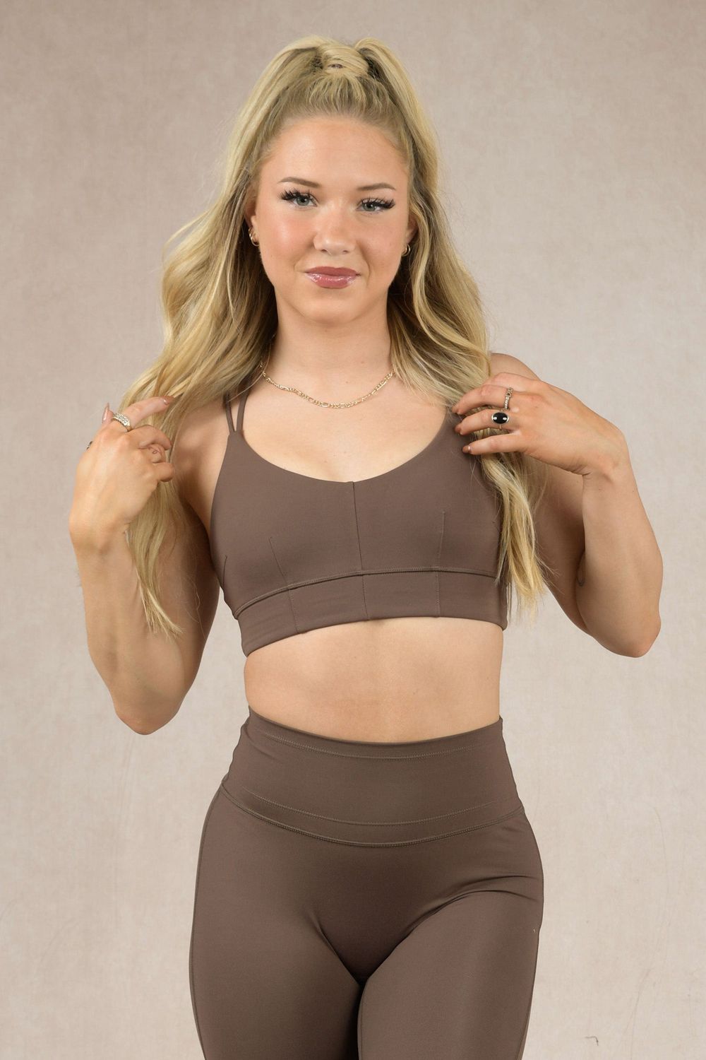 Young LA W319 - Asana Sports Bra Khaki | Australia TKGEM-2673