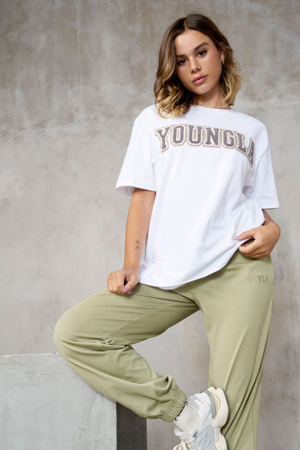 Young LA W422 Varsity Pump Tees White | Australia NLCZI-1572